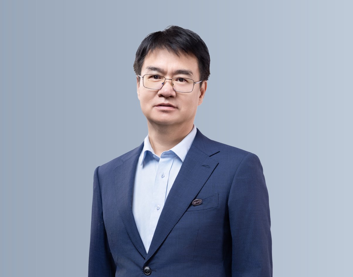 1776756602379091506.png 主讲人:刘伟华